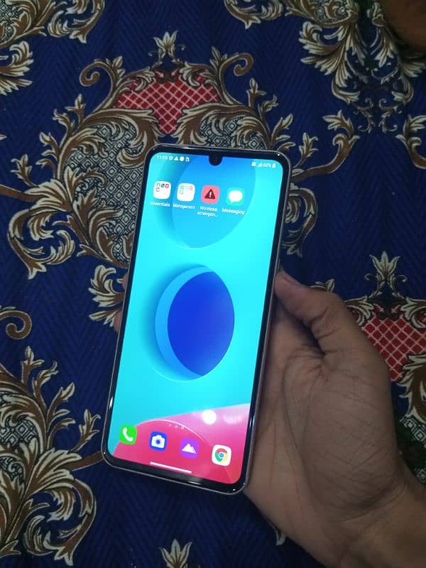 Exchange LG v60 thninQ 5g , 6/128 , Fast Indisplay finger print All ok 3