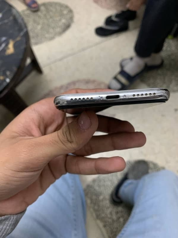 iPhone X  Non-PTA  64GB 3