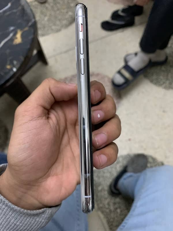 iPhone X  Non-PTA  64GB 4