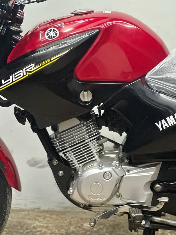 yamaha ybr125cc 2019 model ( low millage ) 5