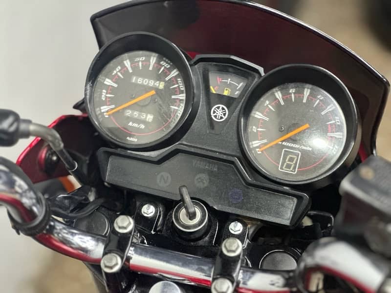 yamaha ybr125cc 2019 model ( low millage ) 6