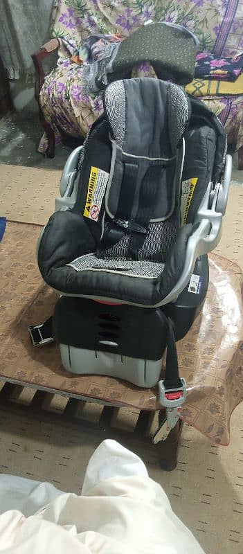 baby seat car For sale contact on whats app 03122202268 0