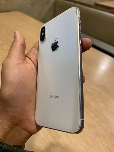 iPhone X 256GB 3