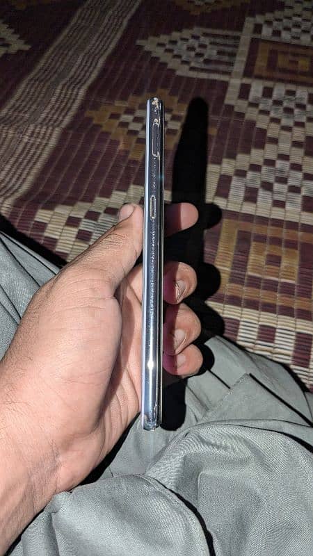 vivo s1.4/128. condition 10/10. 2