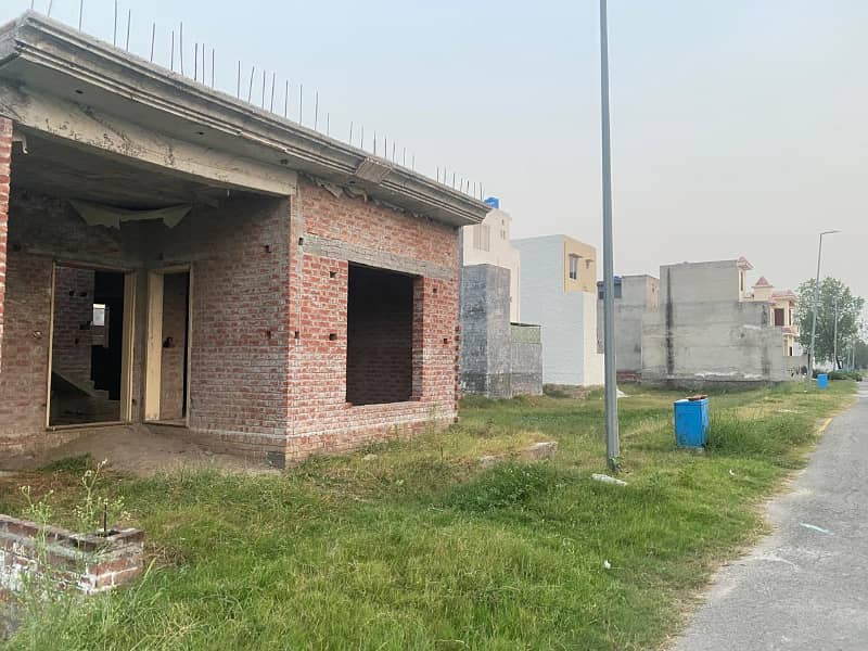 5 MARLA RED STRUCTURE SINGLE STORY HOUSE AVAILABLE FOR SALE IN PRIME LOCATION CITI HOUSING GUJRANWALA 1