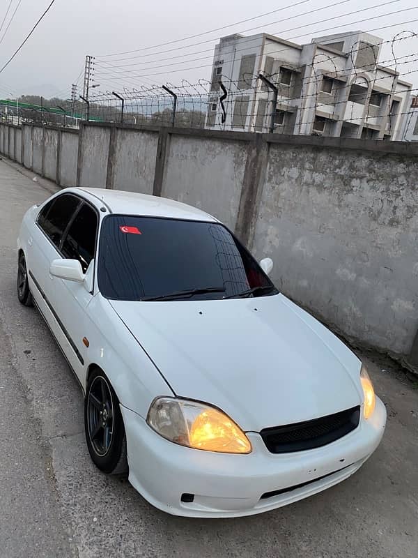 Honda Civic EXi 2000 5