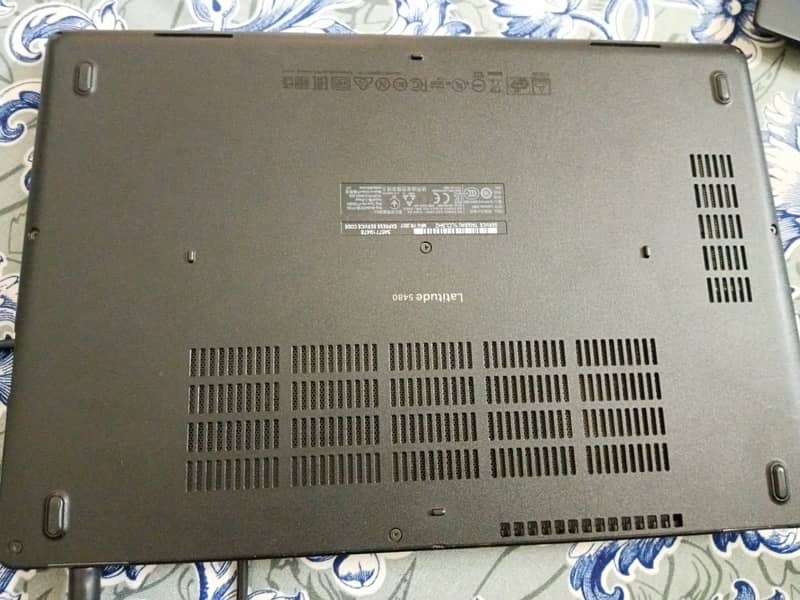 Dell used laptop for sale. 5