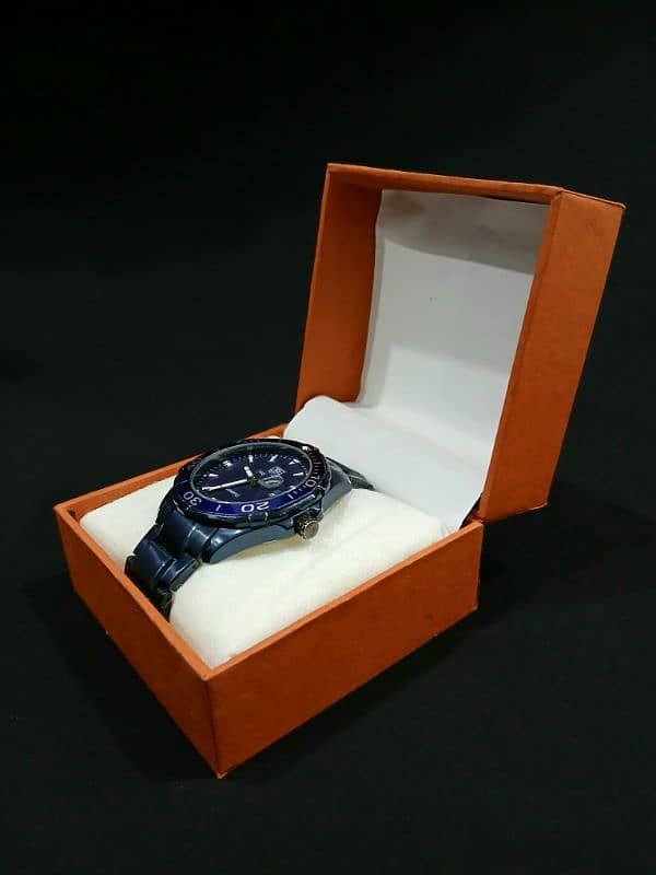 BRAND NEW WATCH QUARTZ 2