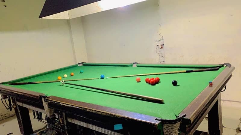 Snooker Table 1