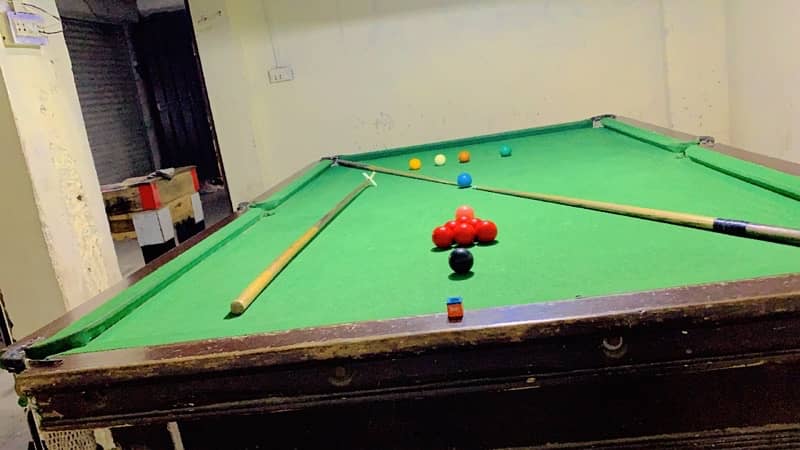 Snooker Table 2