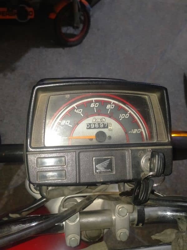 HONDA 70cc 2022 modal 11manth ki 2