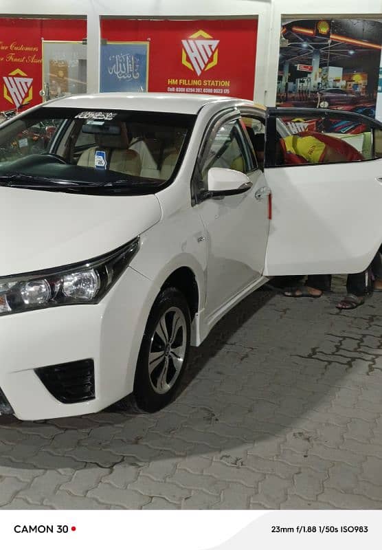 Toyota Corolla GLI 2016 Auto WhatsApp only 10