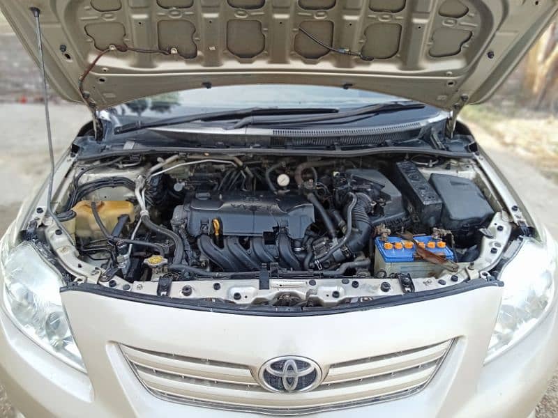 Toyota Corolla GLI 2011 18