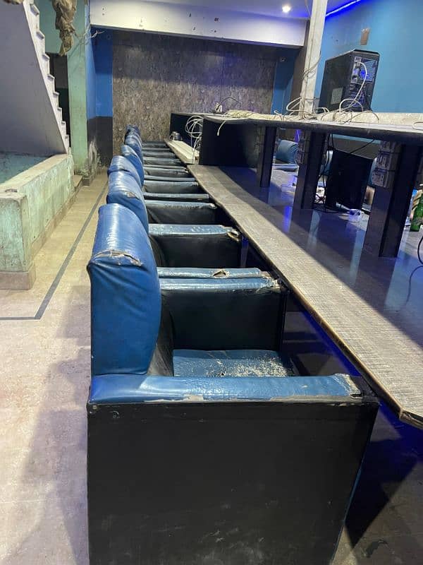 Gaming zone Sofas & tables for sale 1