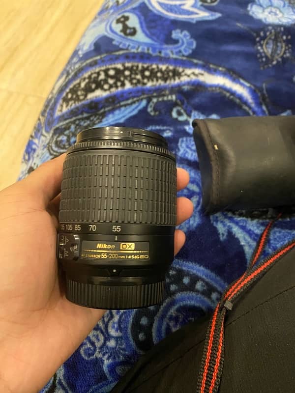 nikon d750 almost new with 2 lens 9