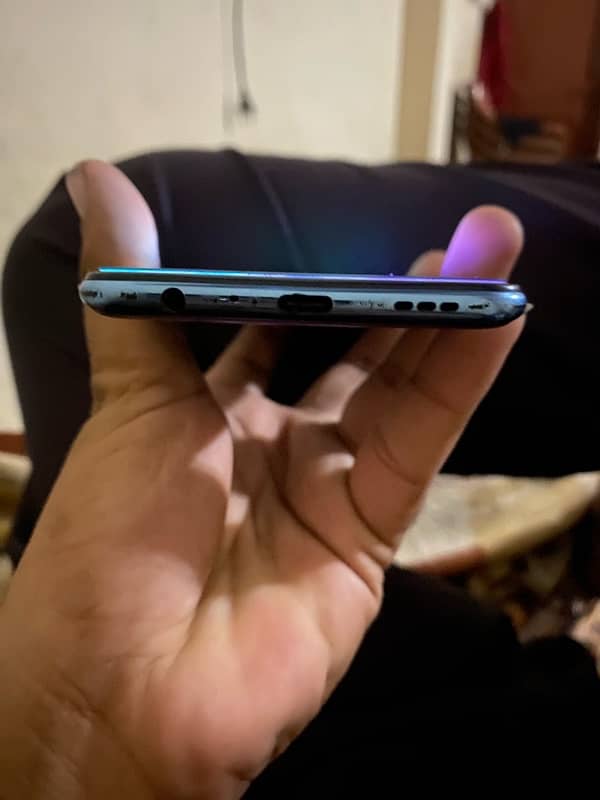 oppo f17 pro 4