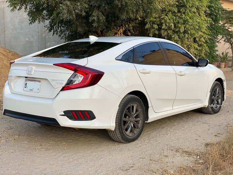 Honda Civic VTi Oriel Prosmatec 2021 4