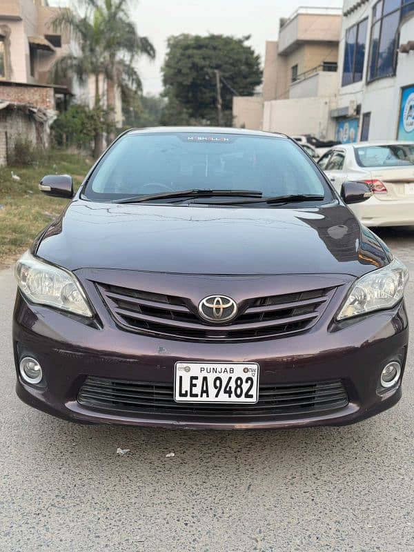 Toyota Corolla Altis 2012 1