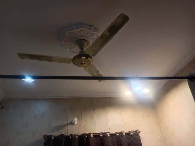 4 ceiling fan for sale 3