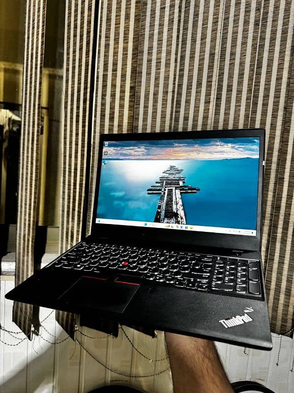 i7 8th Generation Laptop for Sale Lenovo Thinkpad P52s i7 8th gen 2