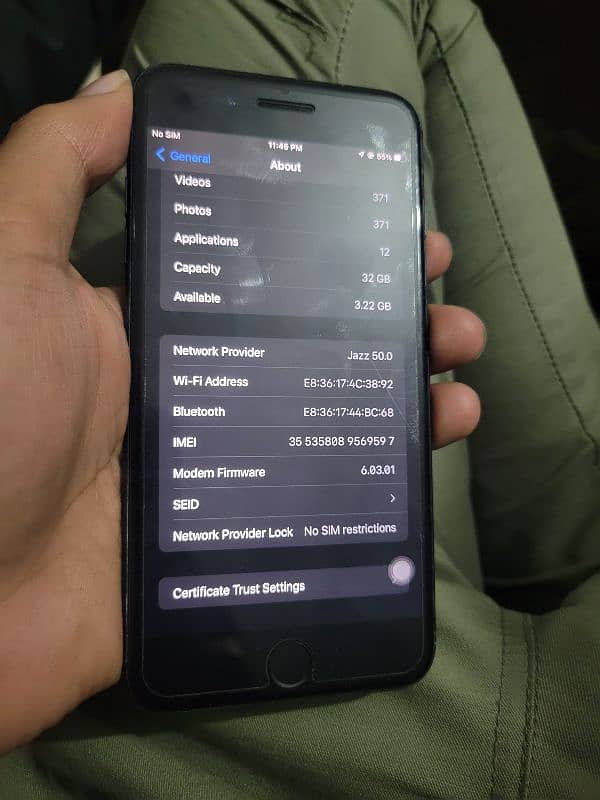 i phone 7 plus 32gb Pta approve 1