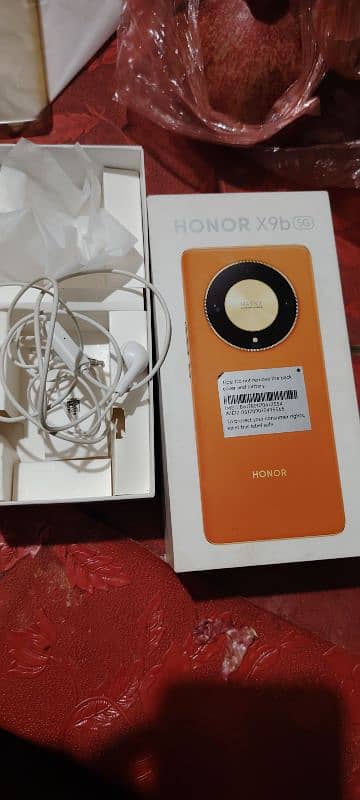 honor x9b nwe phone he 10/10 ram 12+8+256 full box 2