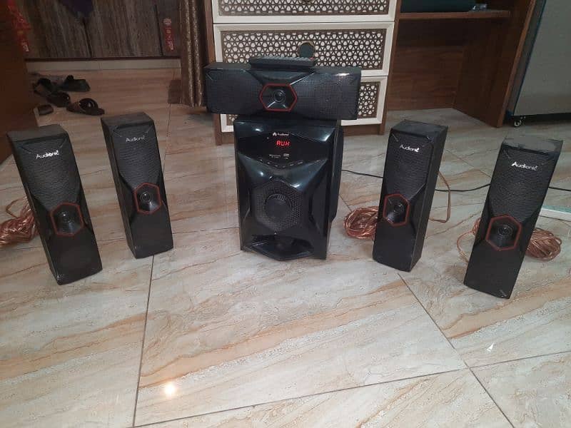 Audionic 5.1 home theatre pace 8 long wires 0