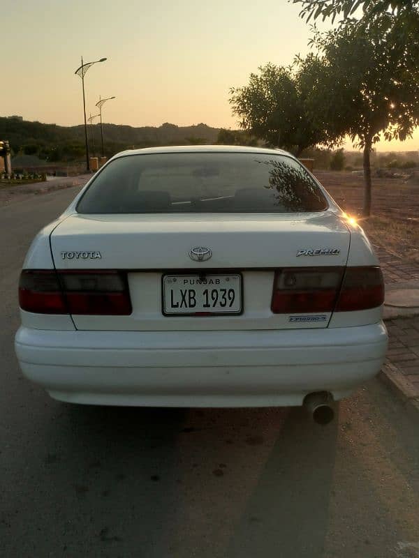 Toyota Premio 1995 sunroof 4