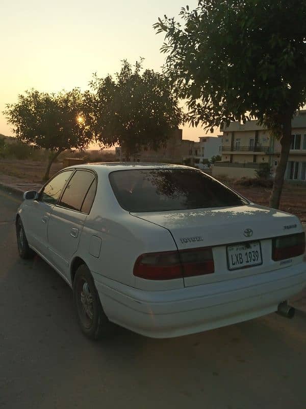 Toyota Premio 1995 sunroof 6