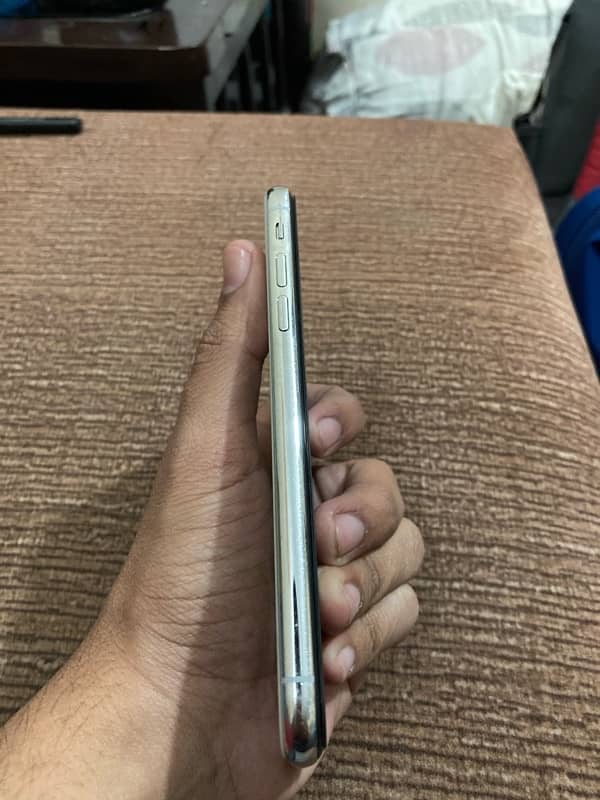 iPhone X 256gb factory unlock 4