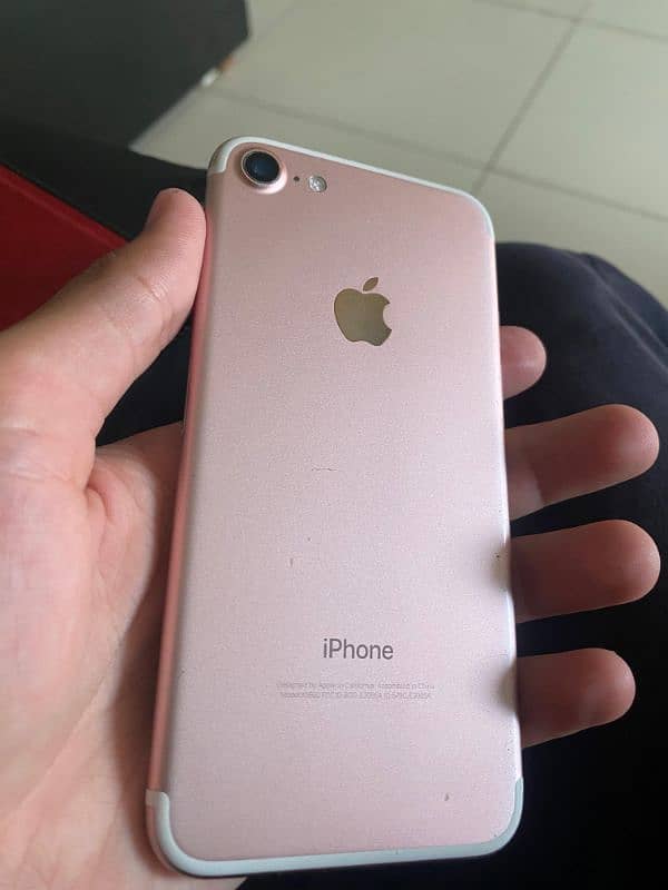 iPhone 7 128gb official pta approved 4