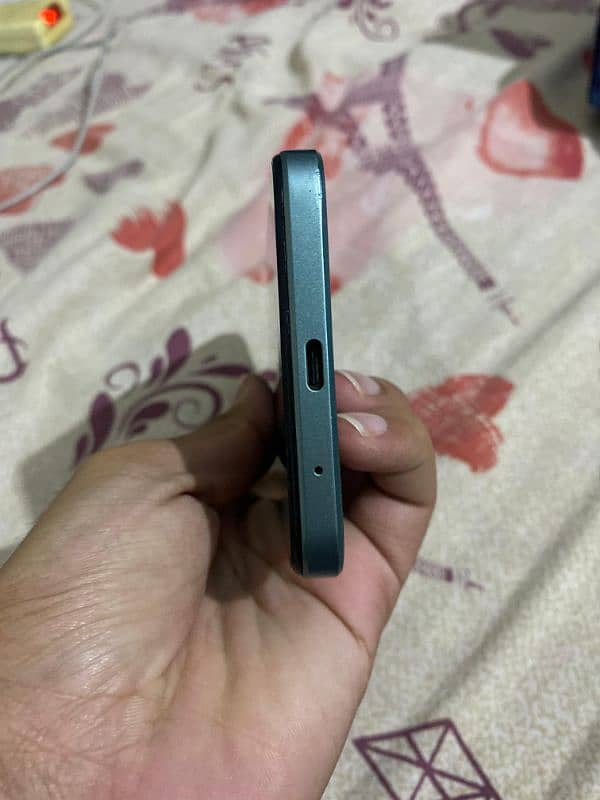 Redmi A3 4/128 4