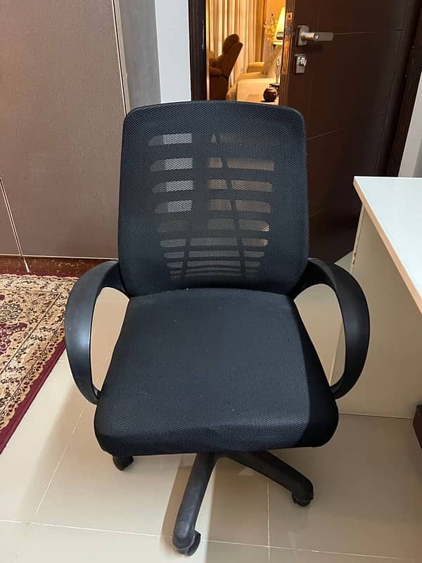 OFFICE TABLE AND CHAIR BOTH AVAILABE 1