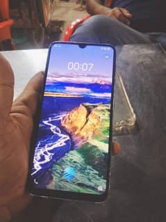 vivo S1 in good condition