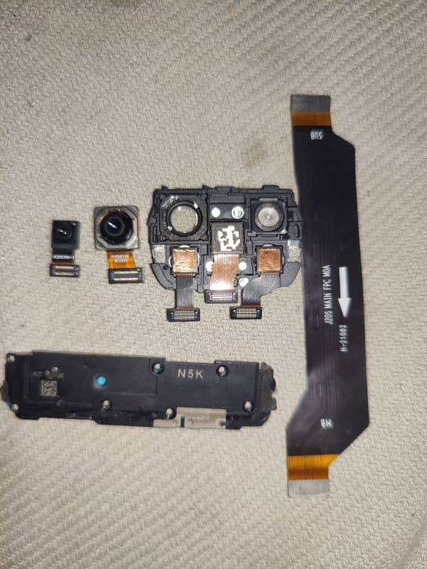 Poco x3 pro some parts cnt. . 03037286662 1