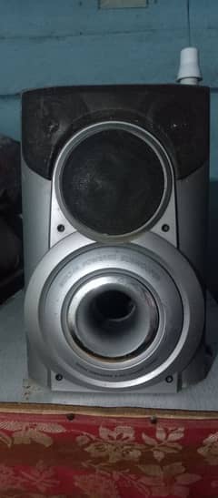 5000 fix price 03212216180 4 way speaker 8" subwoofer hifi sound