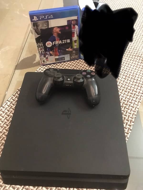 PS4 SLIM 1 TB WITH 1 game for sale 0