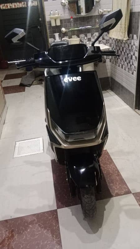 Eve Electric Scooter for Sale 4