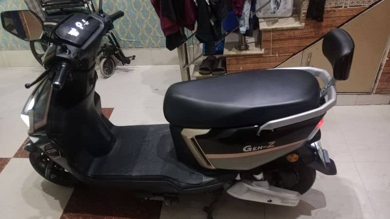 Eve Electric Scooter for Sale 5