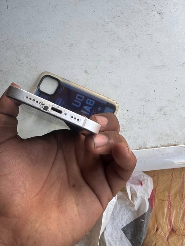 IPHONE 12 PTA aproved(128Gb)baterY health 89(water packk) 2