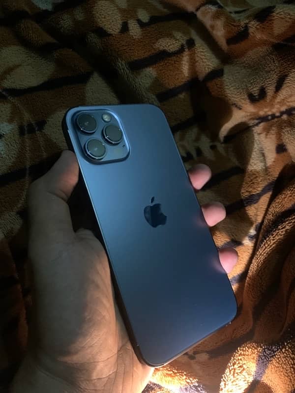 i phone 12 pro max 10 by 10 0