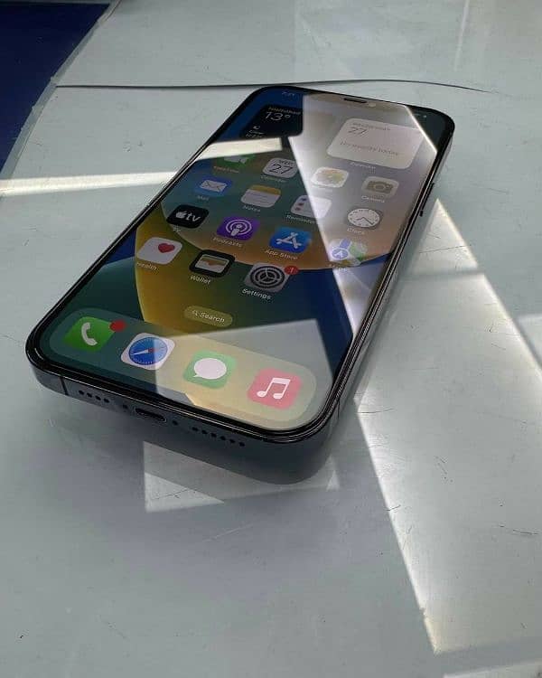 iPhone 12 Pro Max 512 GB 4