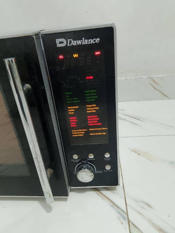 Dawlance 2 in 1 grill microwave oven use new condition large 2