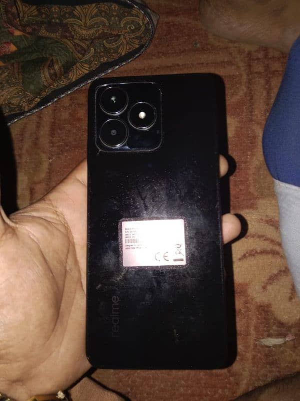 realme c53 6/128 1