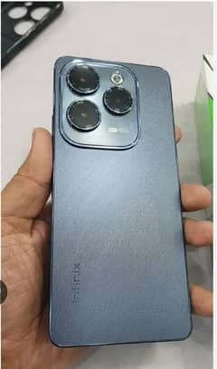 Infinix hot 40 pro