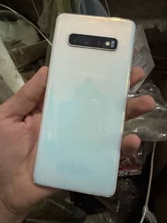 Samsung S10+