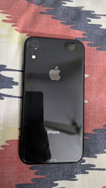 Iphone XR Factory Unlocked with box in good Condition 2