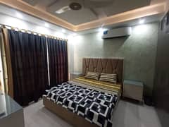 ONE BEDROOM FURNISHED DAILY BASIS APPARTMENT FOR RENT IN TALHA BLOCK SECTOR E BAHRIA TOWN LAHORE