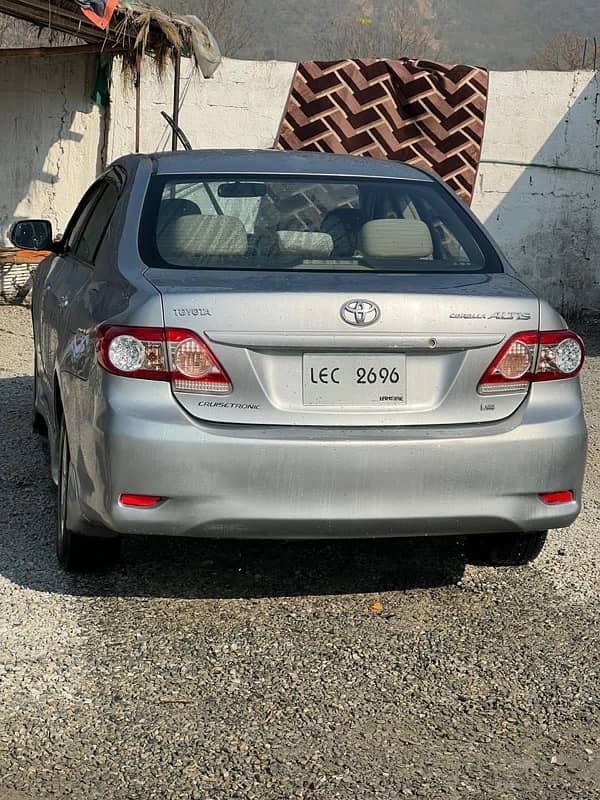 Toyota Corolla Altis 2011 2