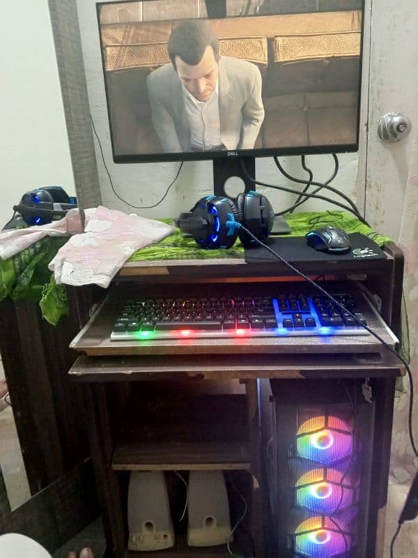 Gaming Pc with all accessories 1